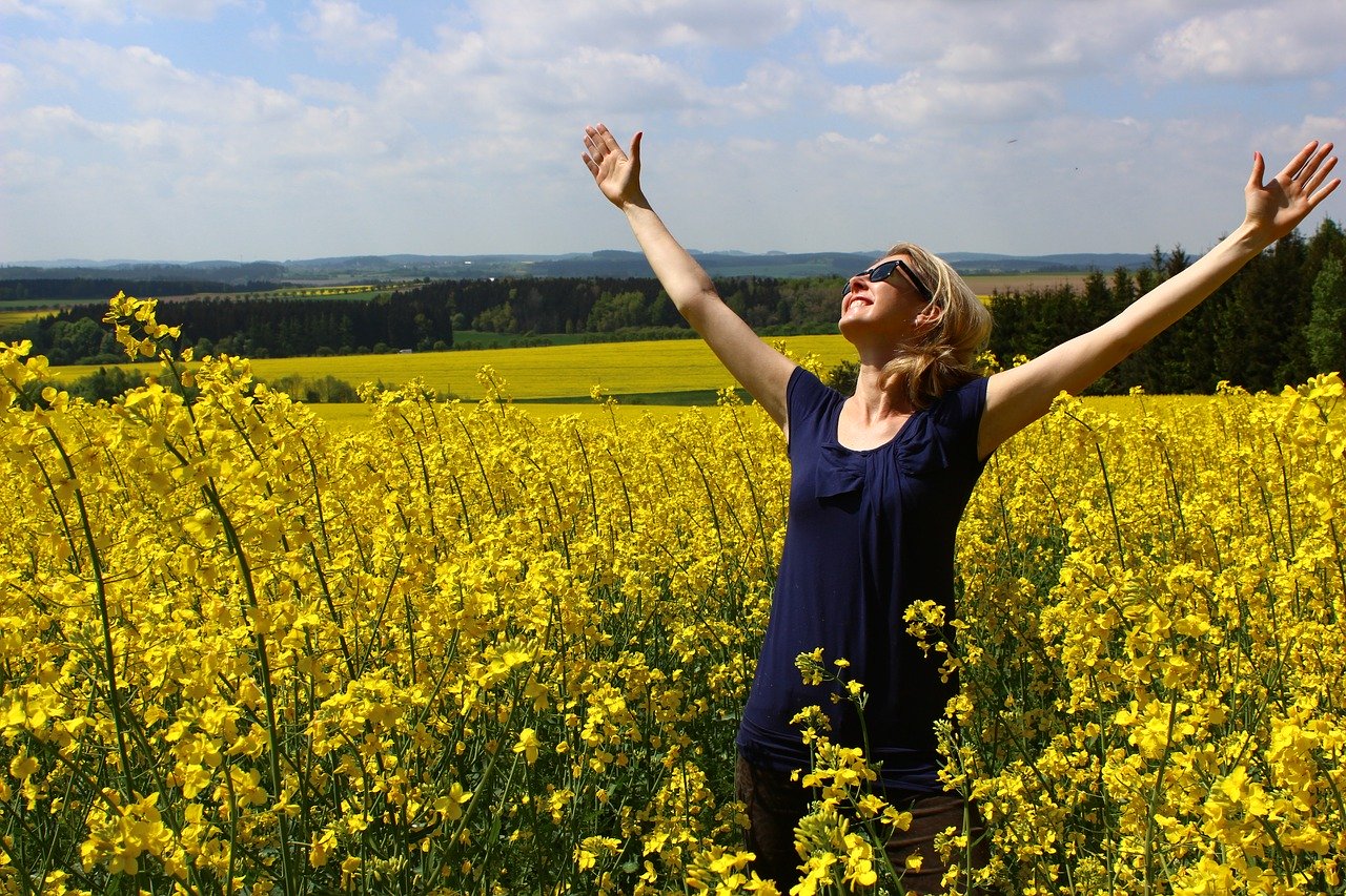 The Power Of Gratitude: 5 Small Tips for A Happier Life