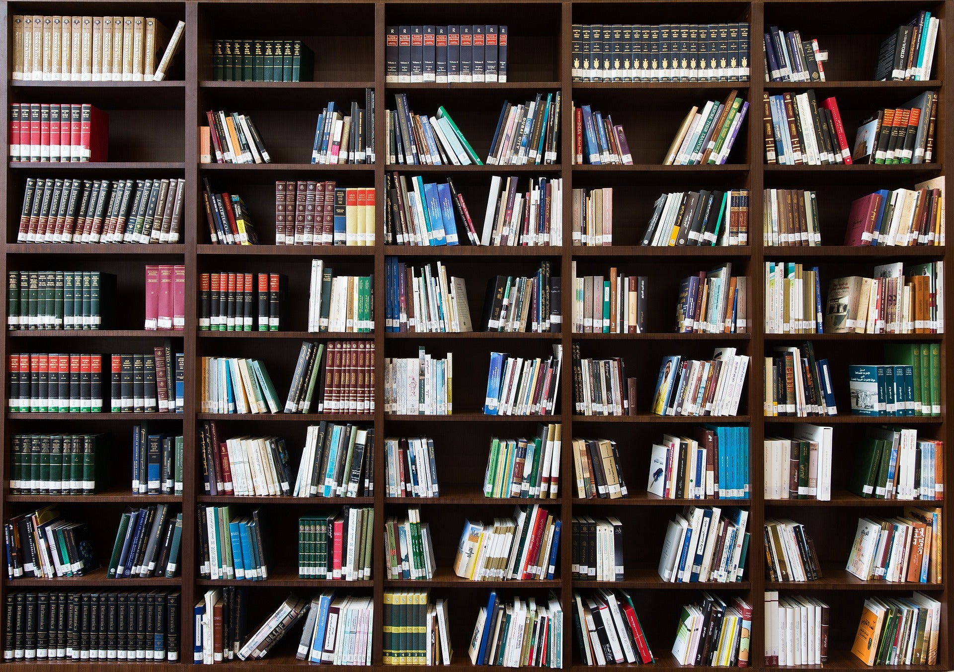 The Six Best Leadership Books to Have in Your Library