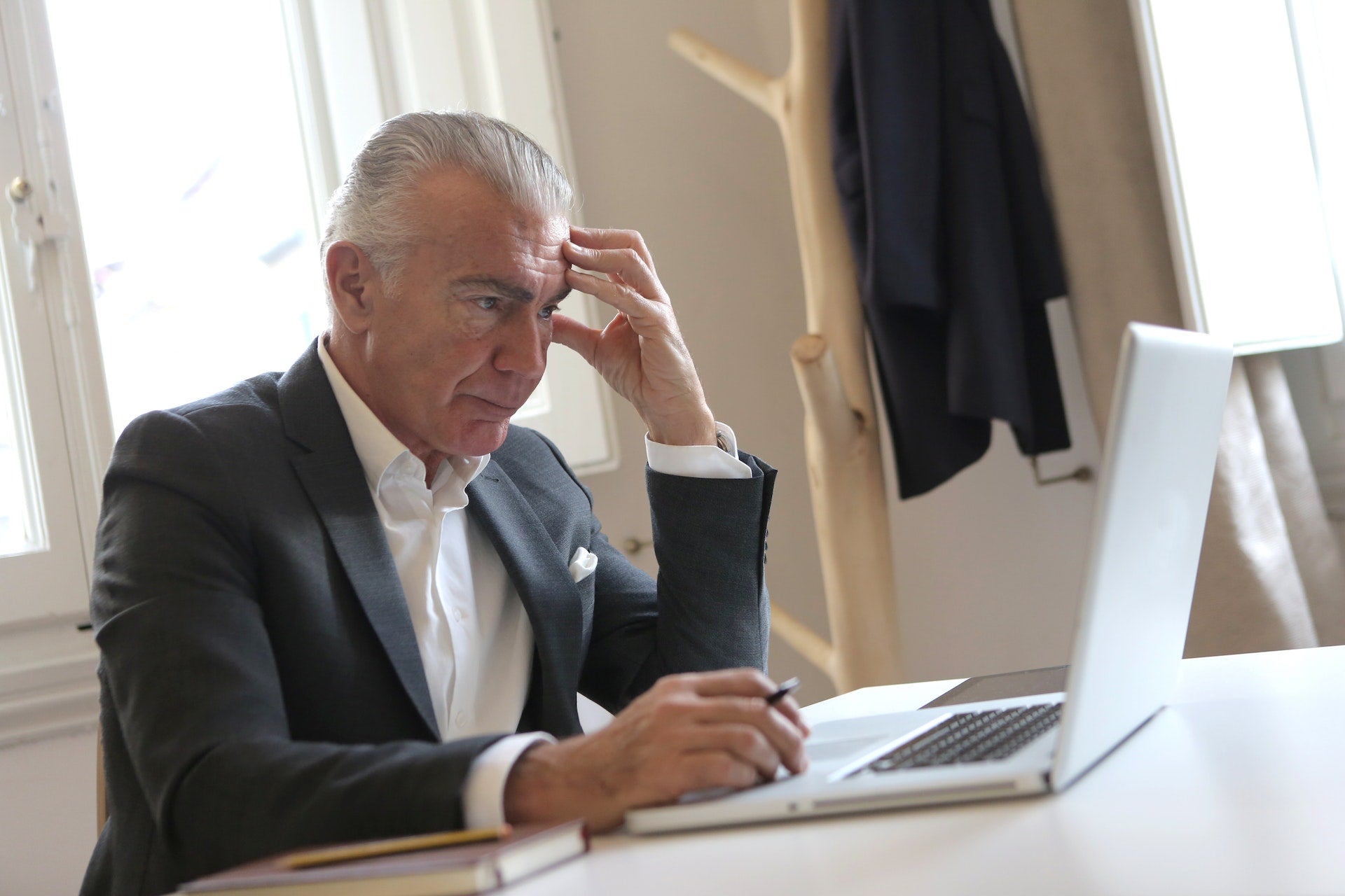 Why Sales Should Focus on Selling “Painfully Obvious Value”