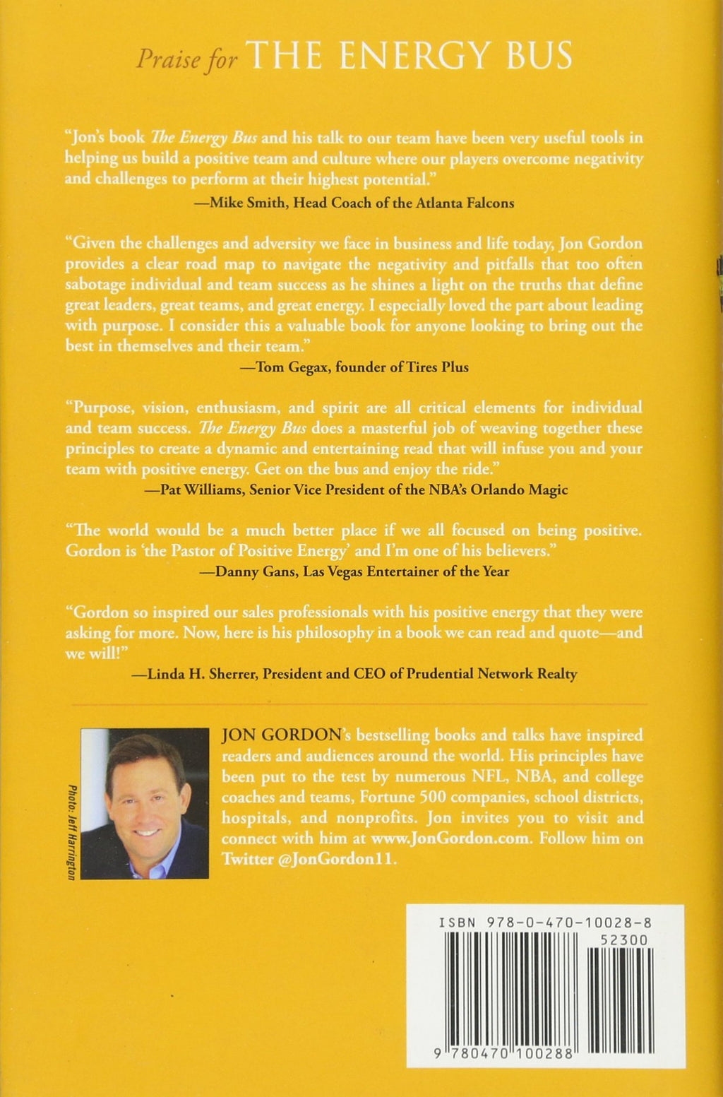 The Energy Bus: 10 Rules to Fuel Your Life, Work, and Team with Positive Energy